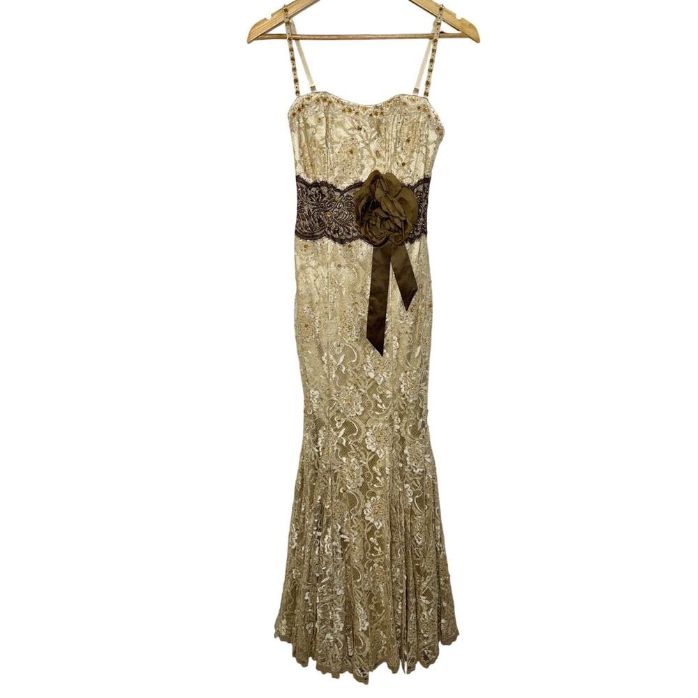 NWT Mandalay Cream Floral Lace Beaded Sequin Mermaid Evening Gown Dress Size 2